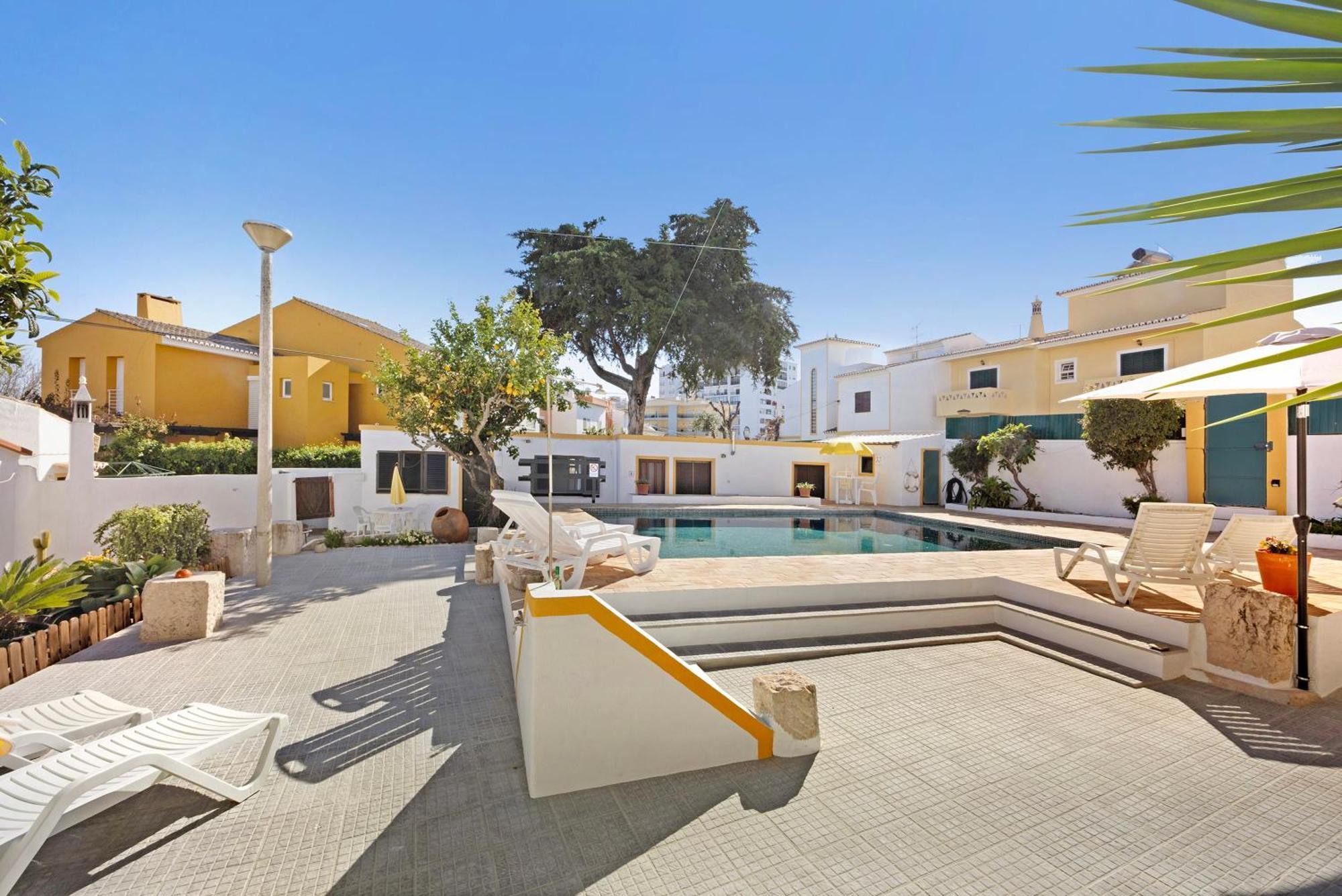 A Cerca - B Apartment Lagos Luaran gambar