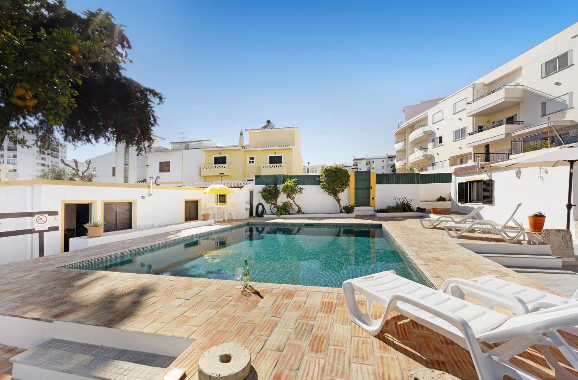 A Cerca - B Apartment Lagos Luaran gambar